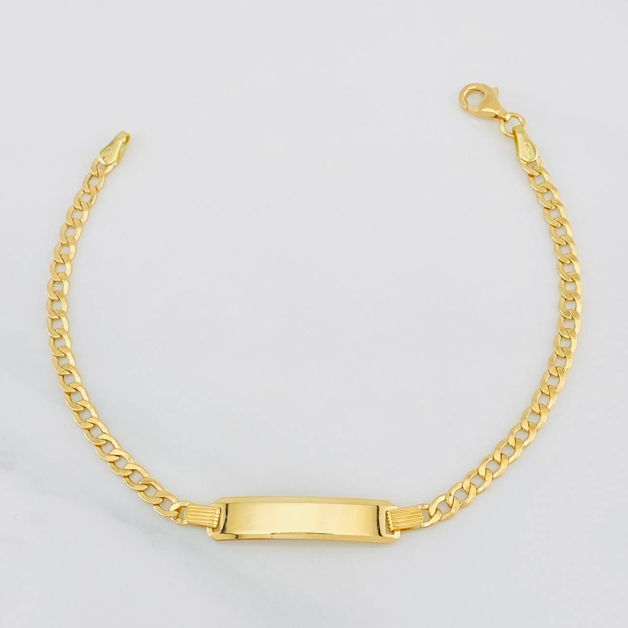 Pulso Cubano Placa 3.7g / 18cm / 3.2mm Oro Amarillo 18K