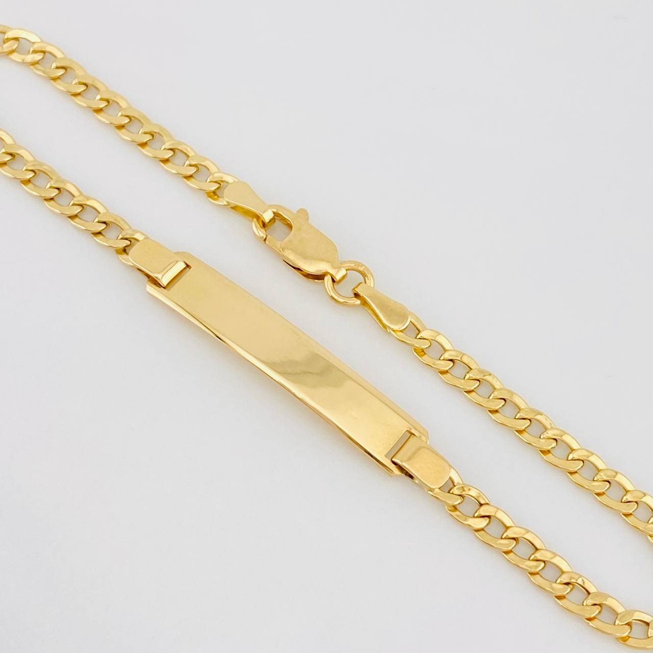 Pulso Cubano Placa Rectangunlar 3.45g / 18cm / 3.1mm Oro Amarillo 18K