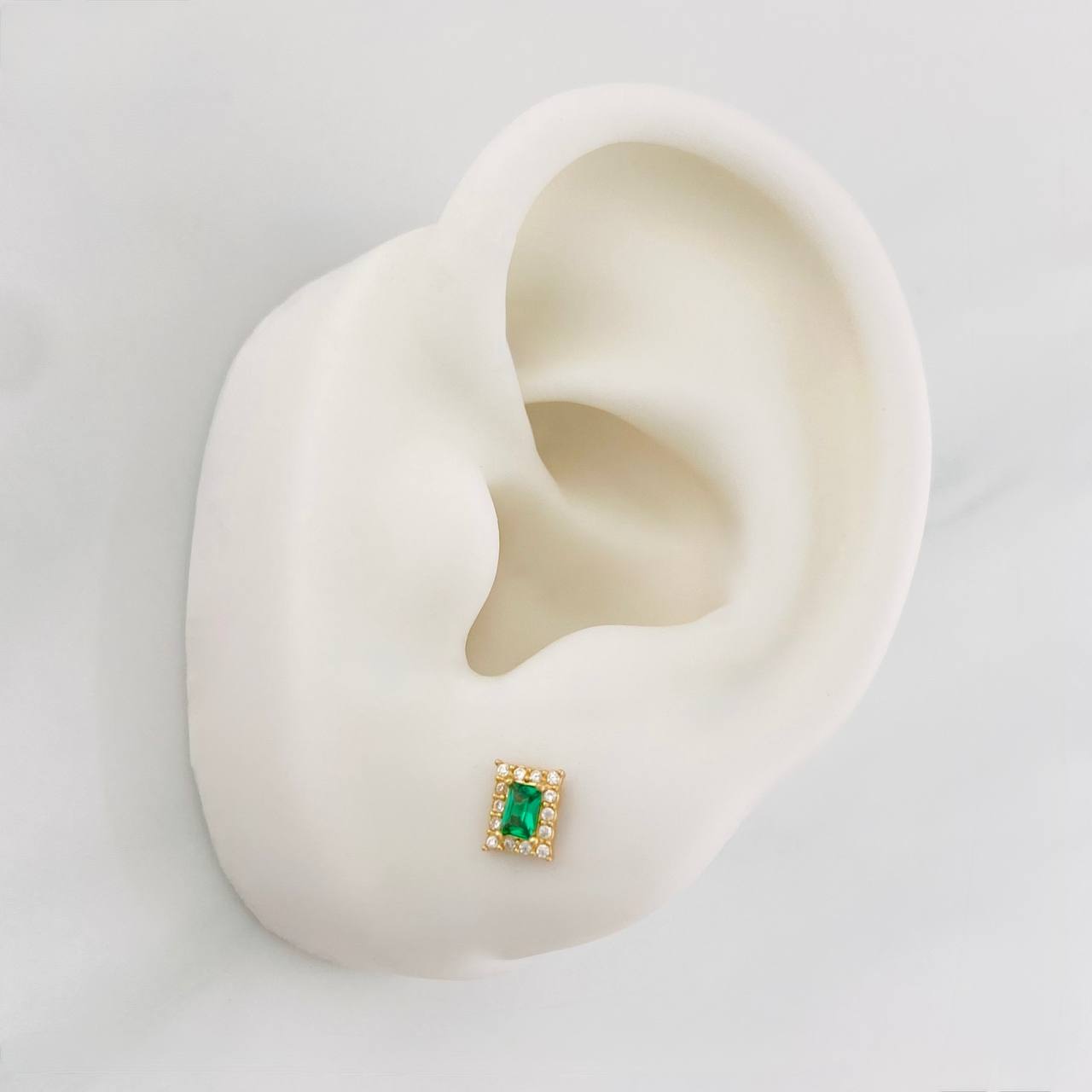 Topos Cuadrados 0.7g / 4.05mm Oro Amarillo 18K