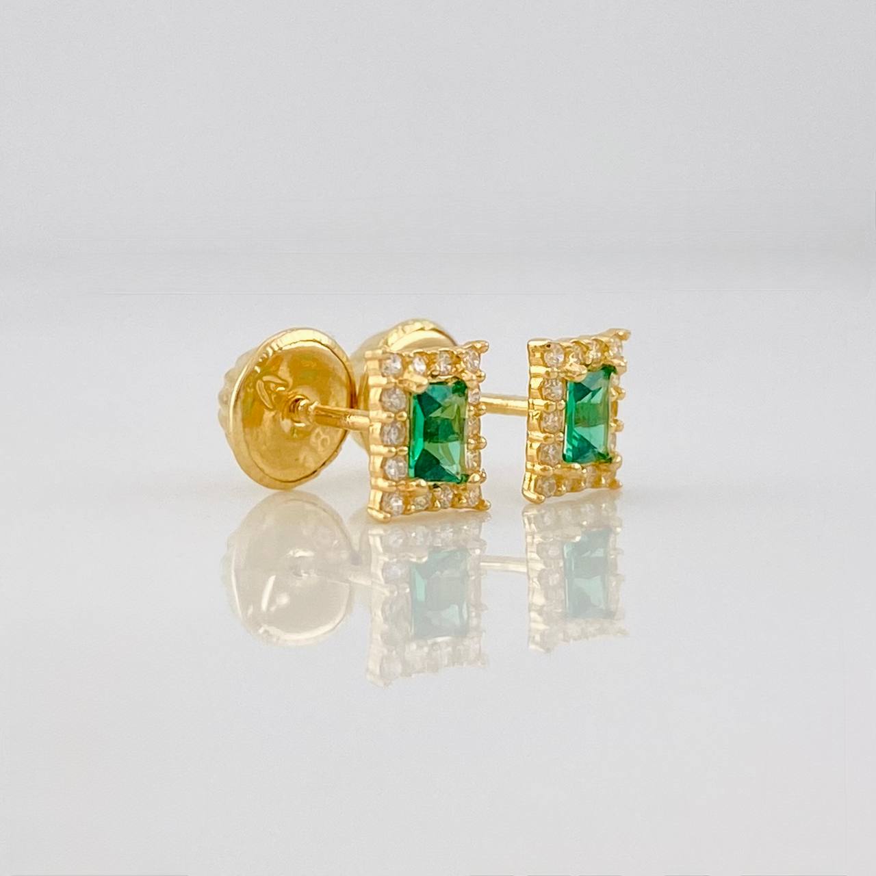 Topos Cuadrados 0.7g / 4.05mm Oro Amarillo 18K