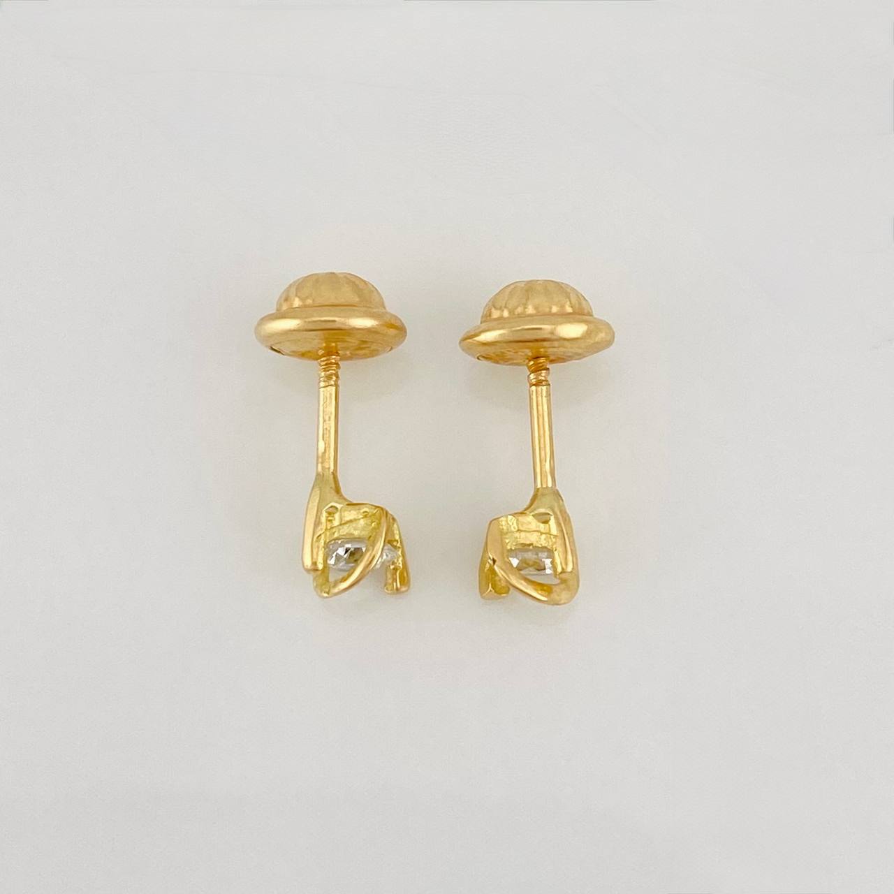 Topos Saturno 0.75g / 3.04mm Oro Amarillo 18K