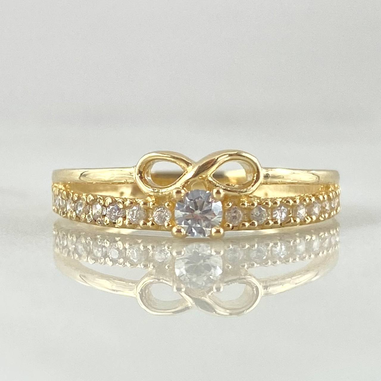 Anillo Solitario Carril Infinito 2.75gr / T7 1/2 / Oro 18K