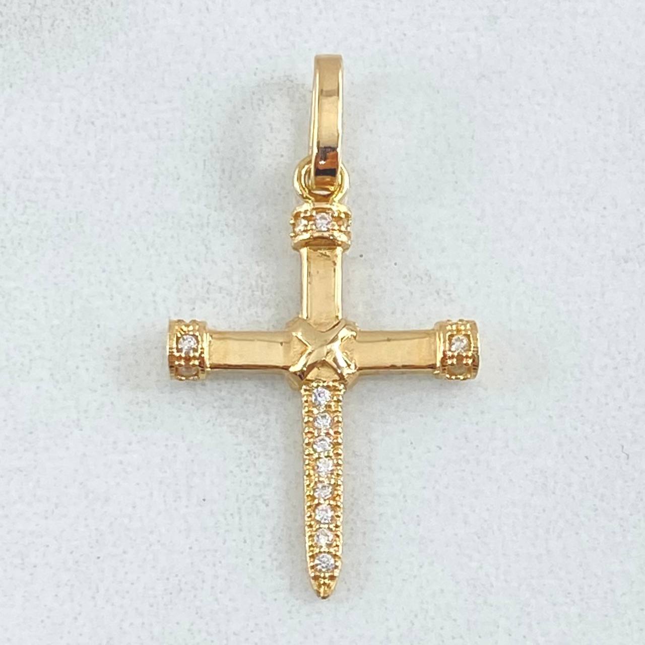 Dije Clavo de Penitencia 1.55gr / 3cm / Oro 18K