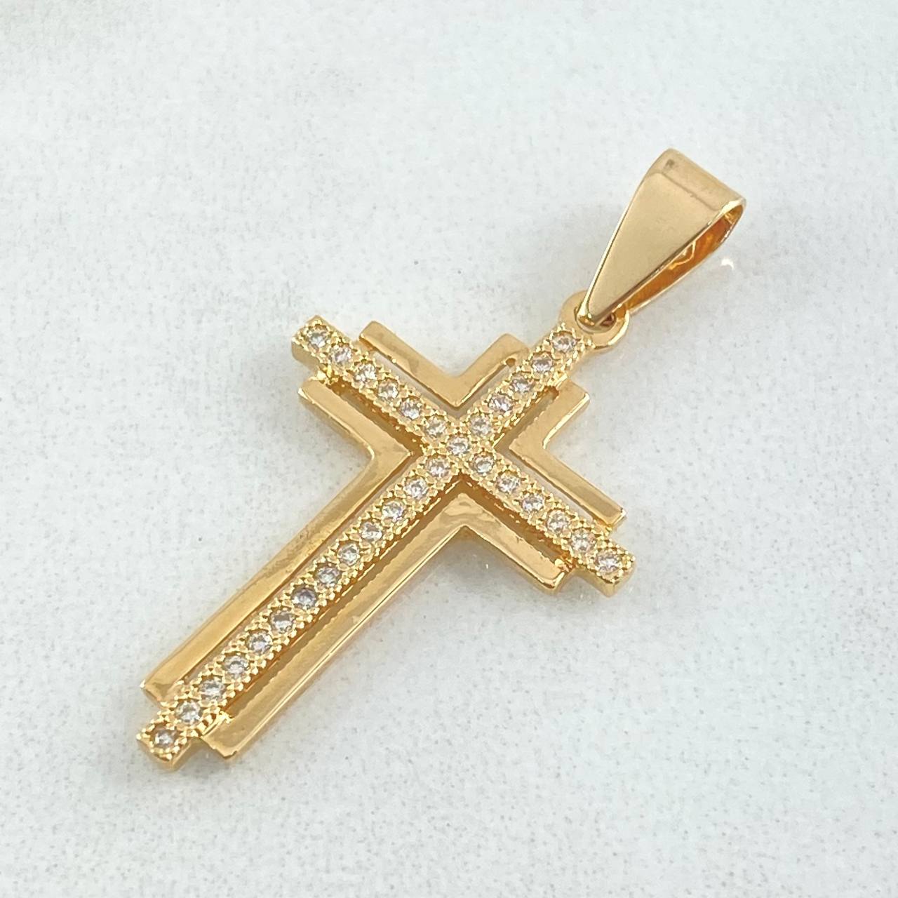 Dije Crúz Latina Superpuesta 2.1gr / 3.5cm / Oro 18K