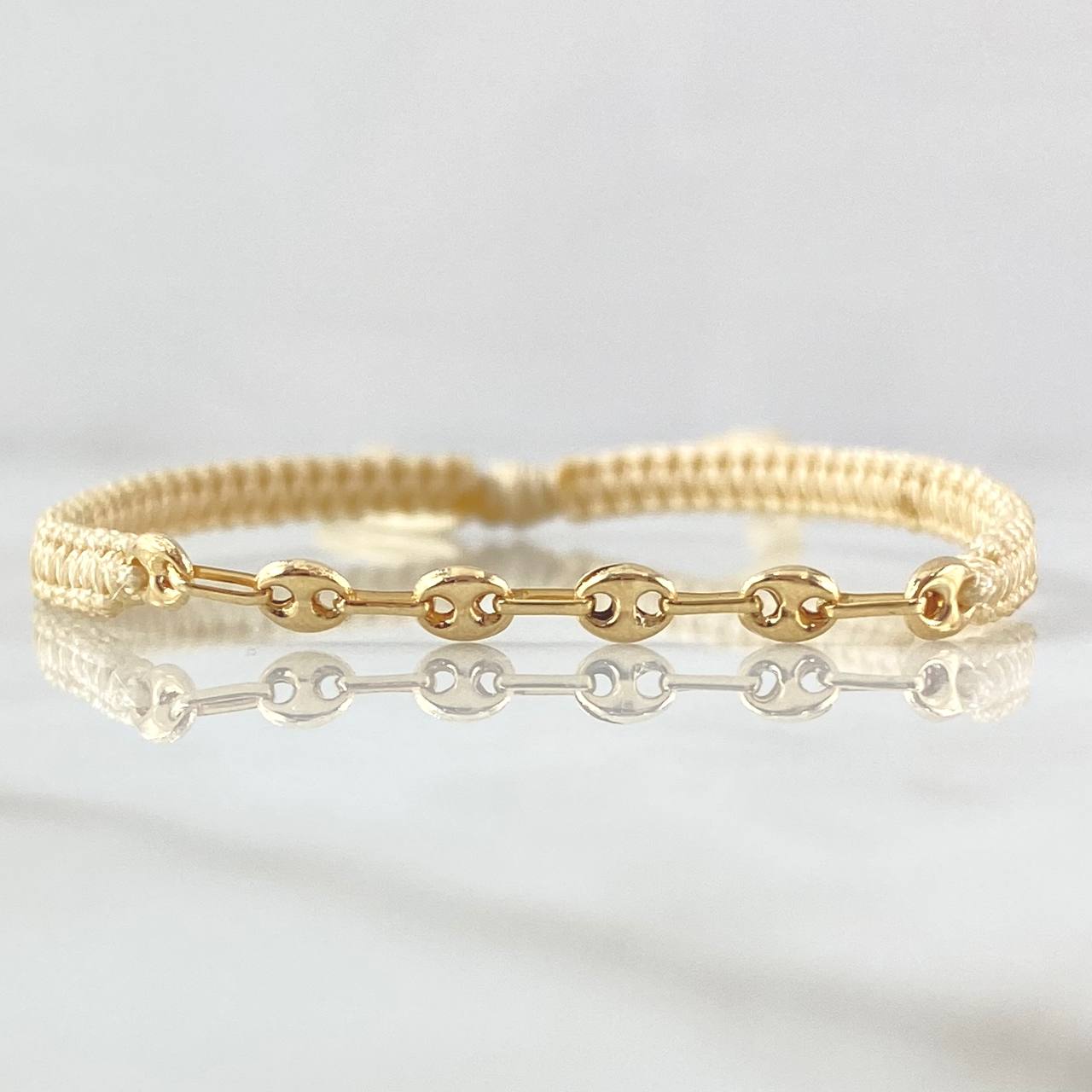 Pulsera Beige Retazo GC 0.35gr / 3.2mm Seis Eslabones Oro Amarillo 18K (Oferta)*