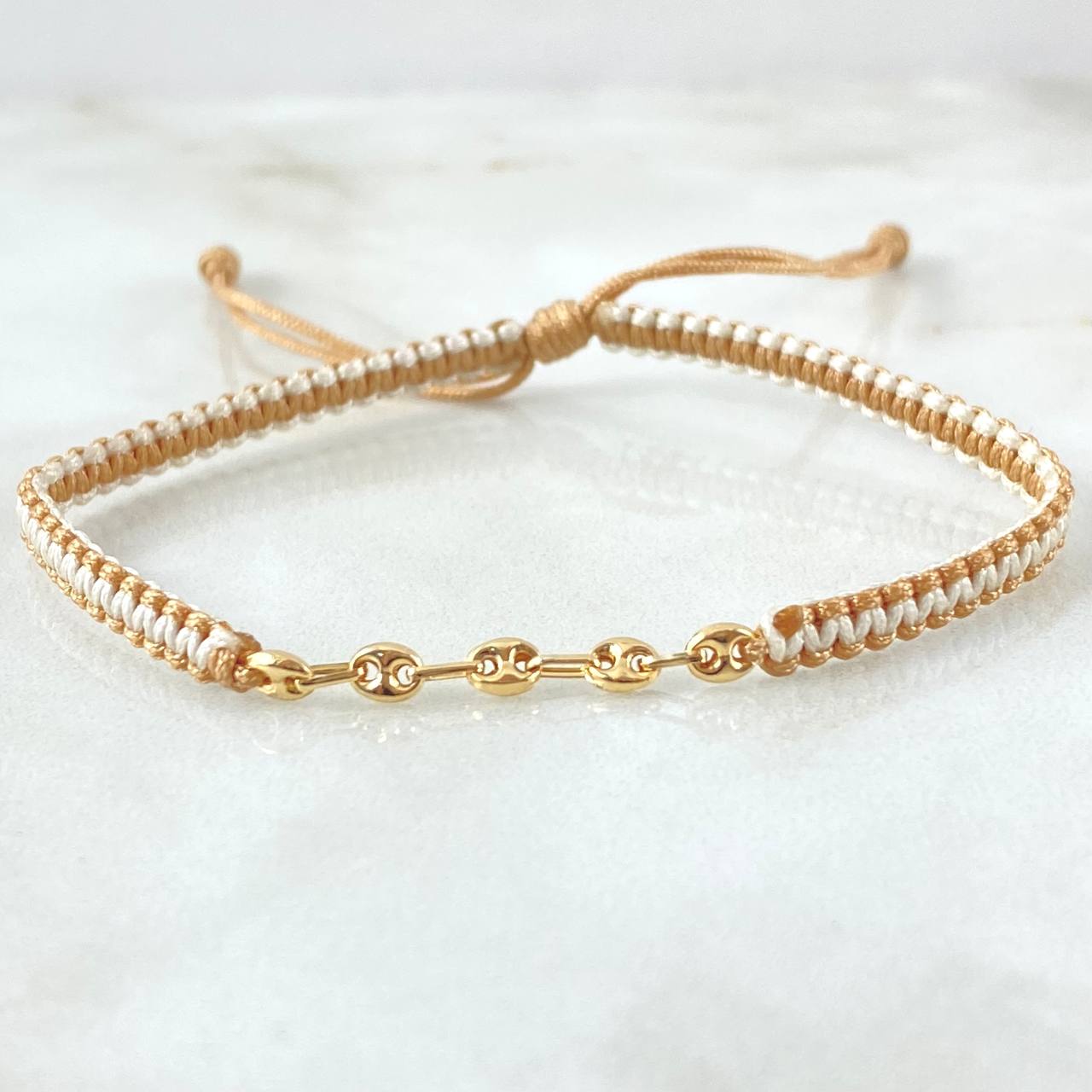 Pulsera Beige Retazo GC 0.3gr / 3.2mm Cinco Eslabones Oro Amarillo 18K (Oferta) *