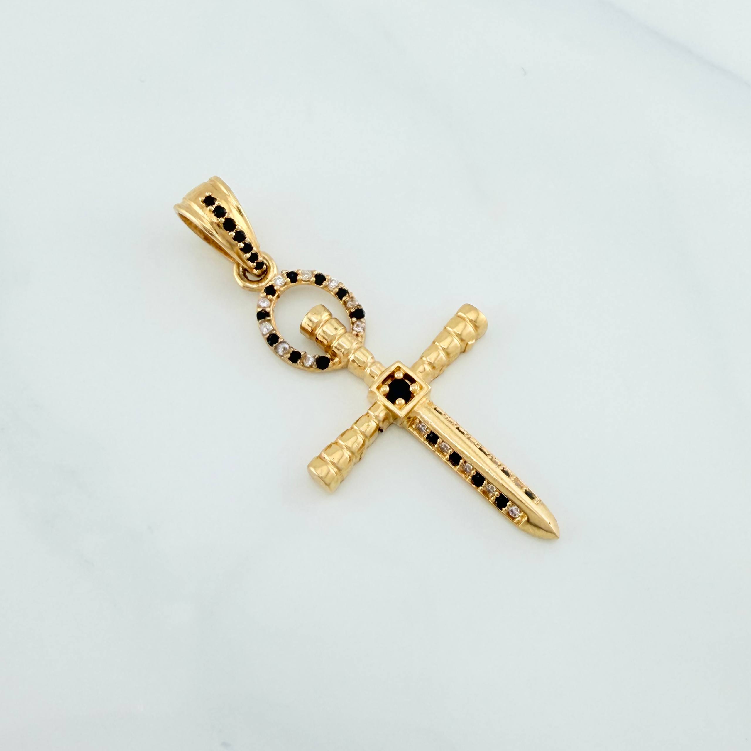 Dije Cruz Espada 3.7 g / 4 cm Oro Amarillo 18K