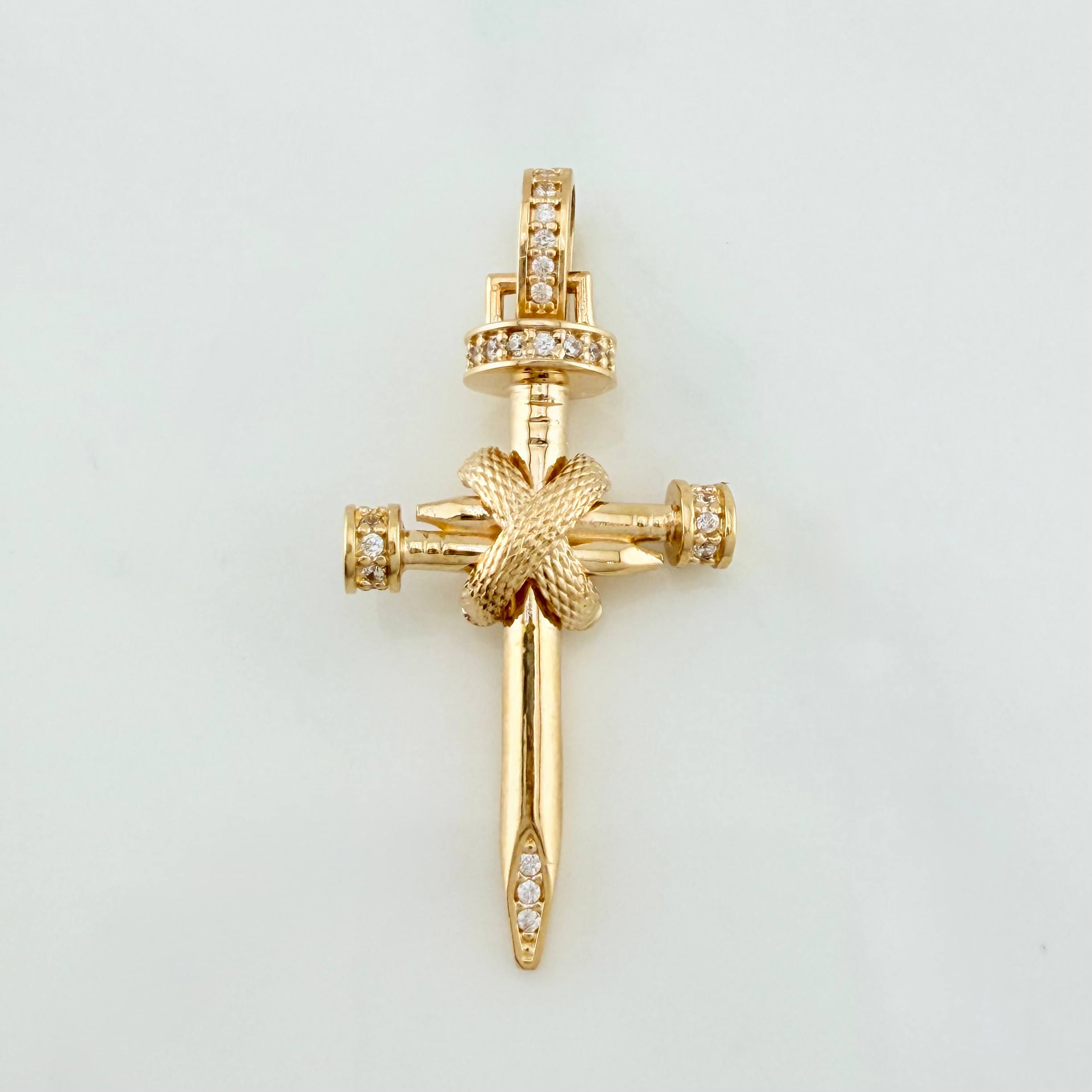 Dije Cruz Clavo 3.8 g / 3.7 cm Oro Amarillo 18K