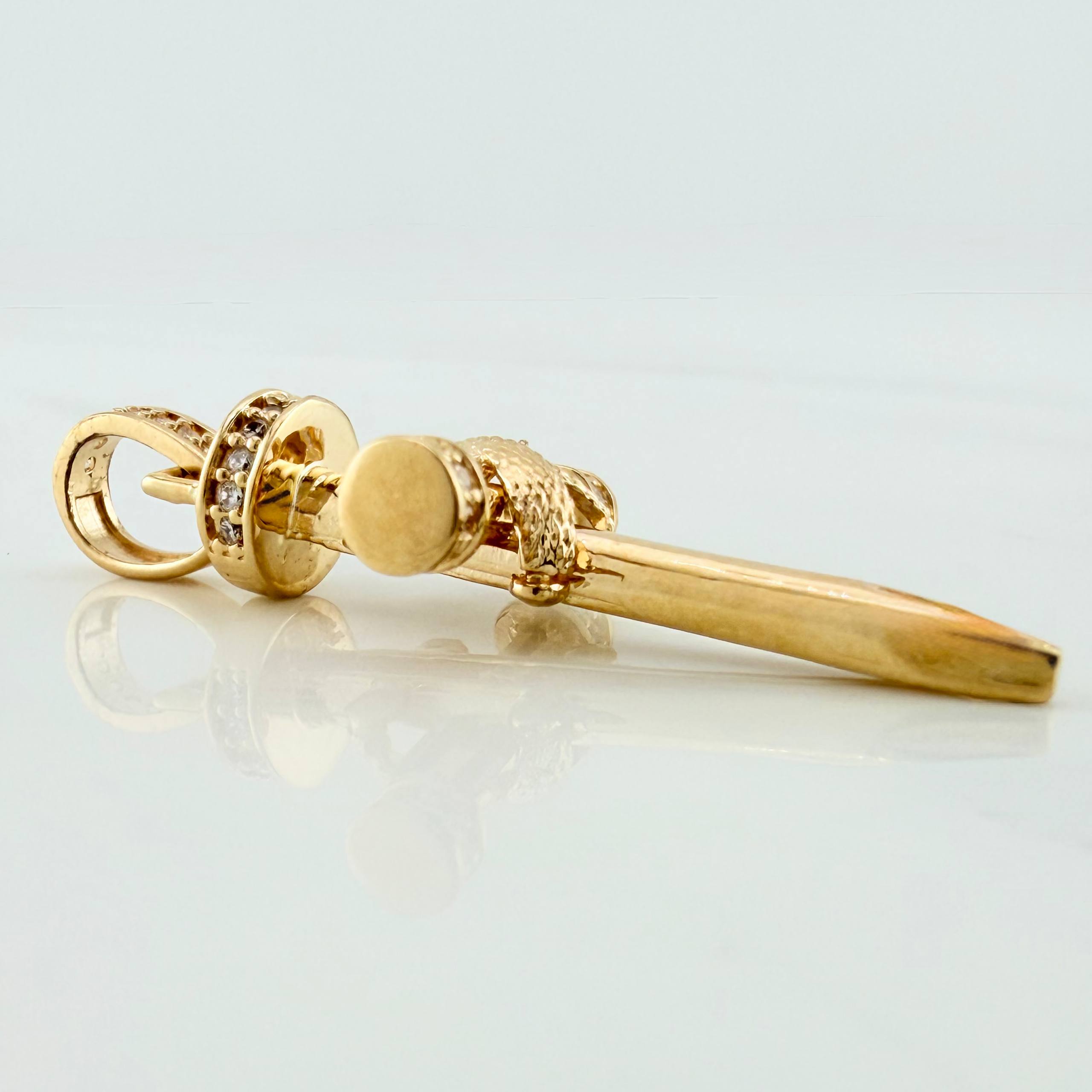 Dije Cruz Clavo 3.8 g / 3.7 cm Oro Amarillo 18K