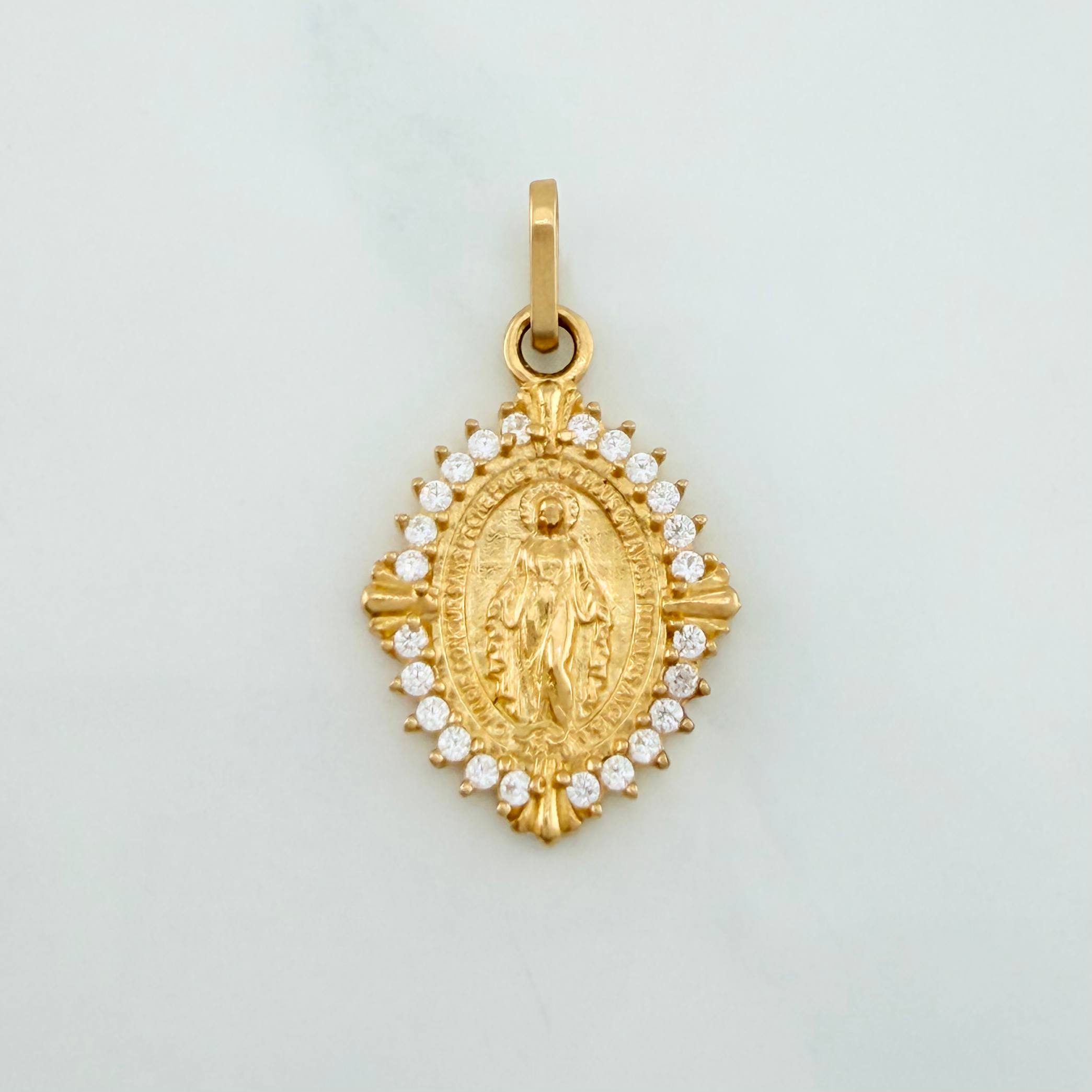 Dije Virgen Milagrosa 2.3 g / 2.5 cm Oro Amarillo 18K