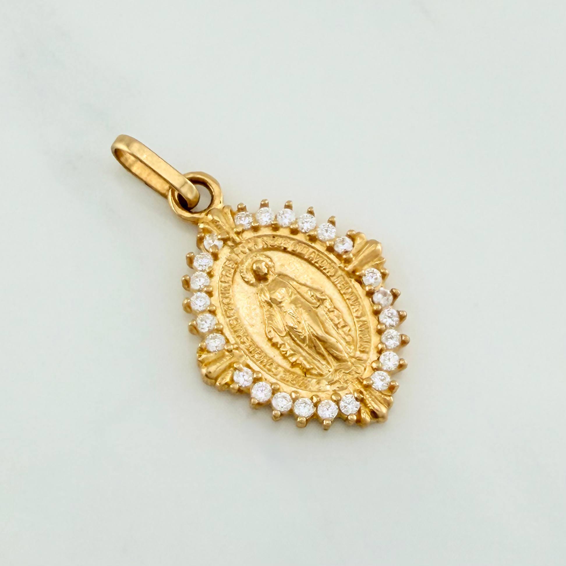 Dije Virgen Milagrosa 2.3 g / 2.5 cm Oro Amarillo 18K