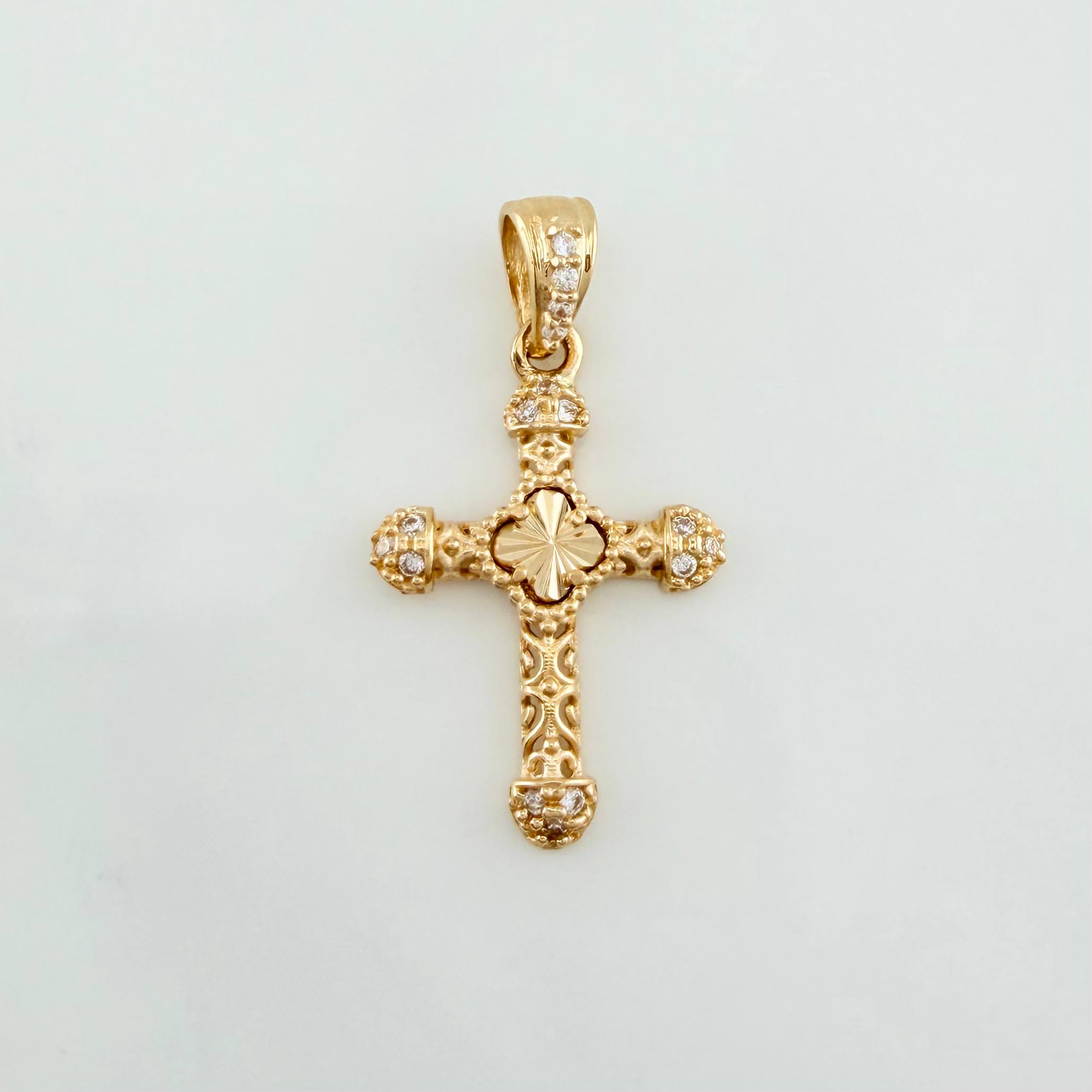 Dije Cruz Trebol 1.2 g / 2.5 cm Oro Amarillo 18K