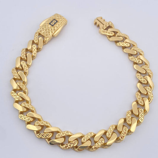 Pulso Cubana Monaco 14.85gr / 21cm / 9.4mm Oro Amarillo +4 18K $