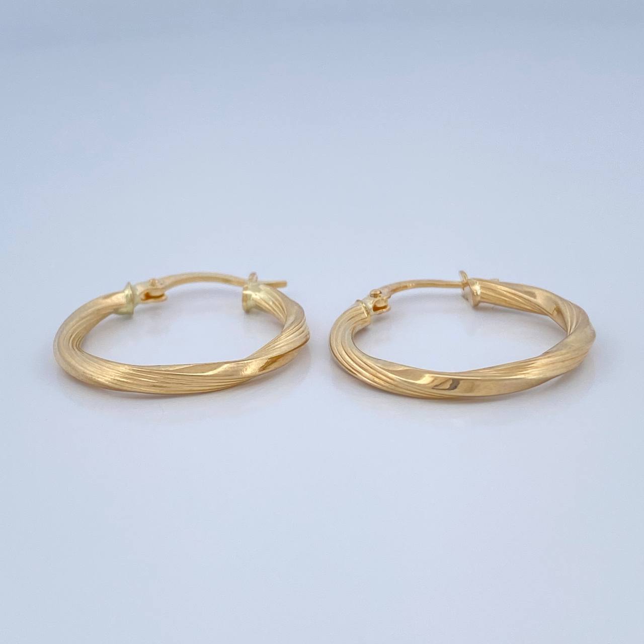 Candongas Mai 1.55gr / 2.5cm / Oro Amarillo 18K %