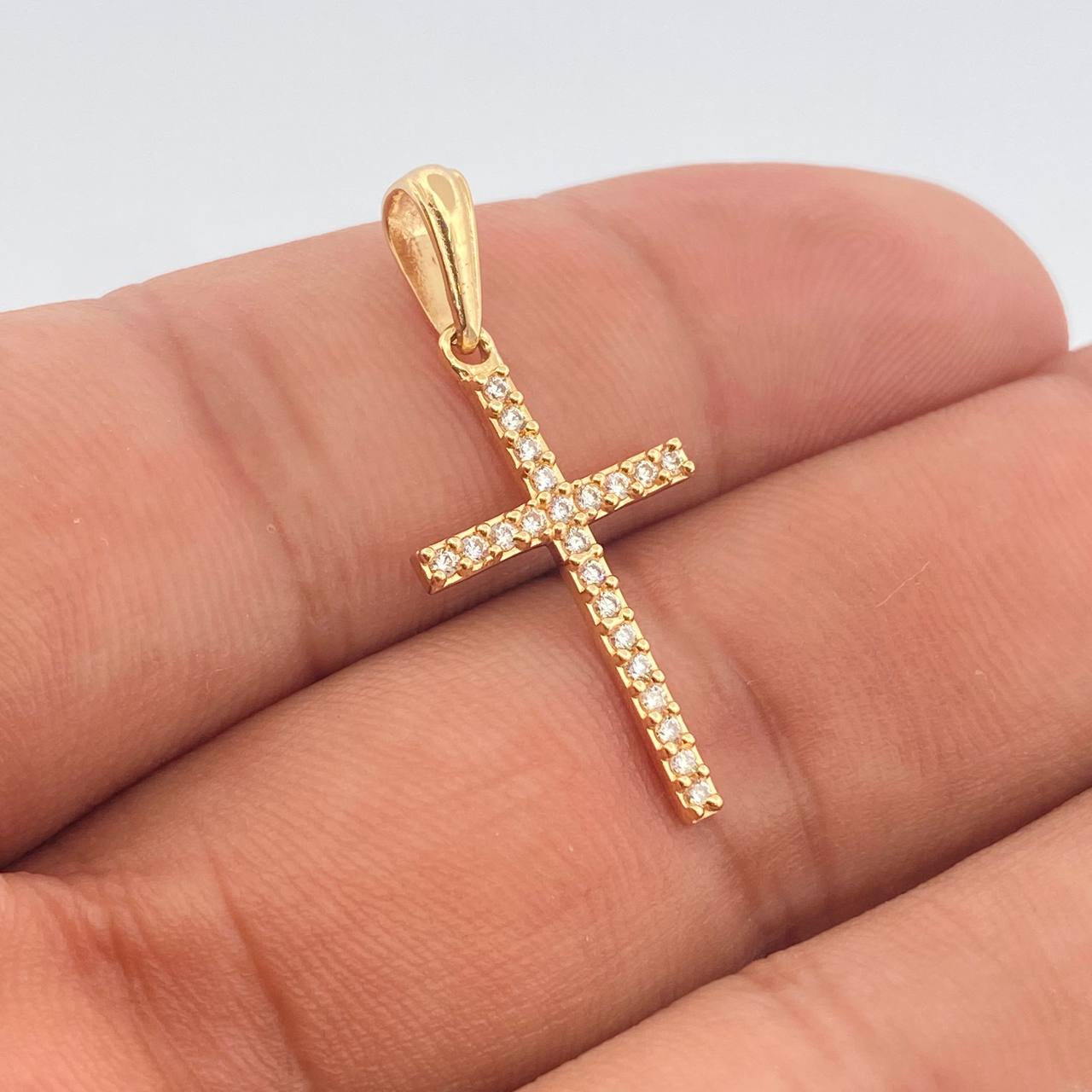 Dije Cruz 1.4gr / 3.1cm / Oro Amarillo 18K %