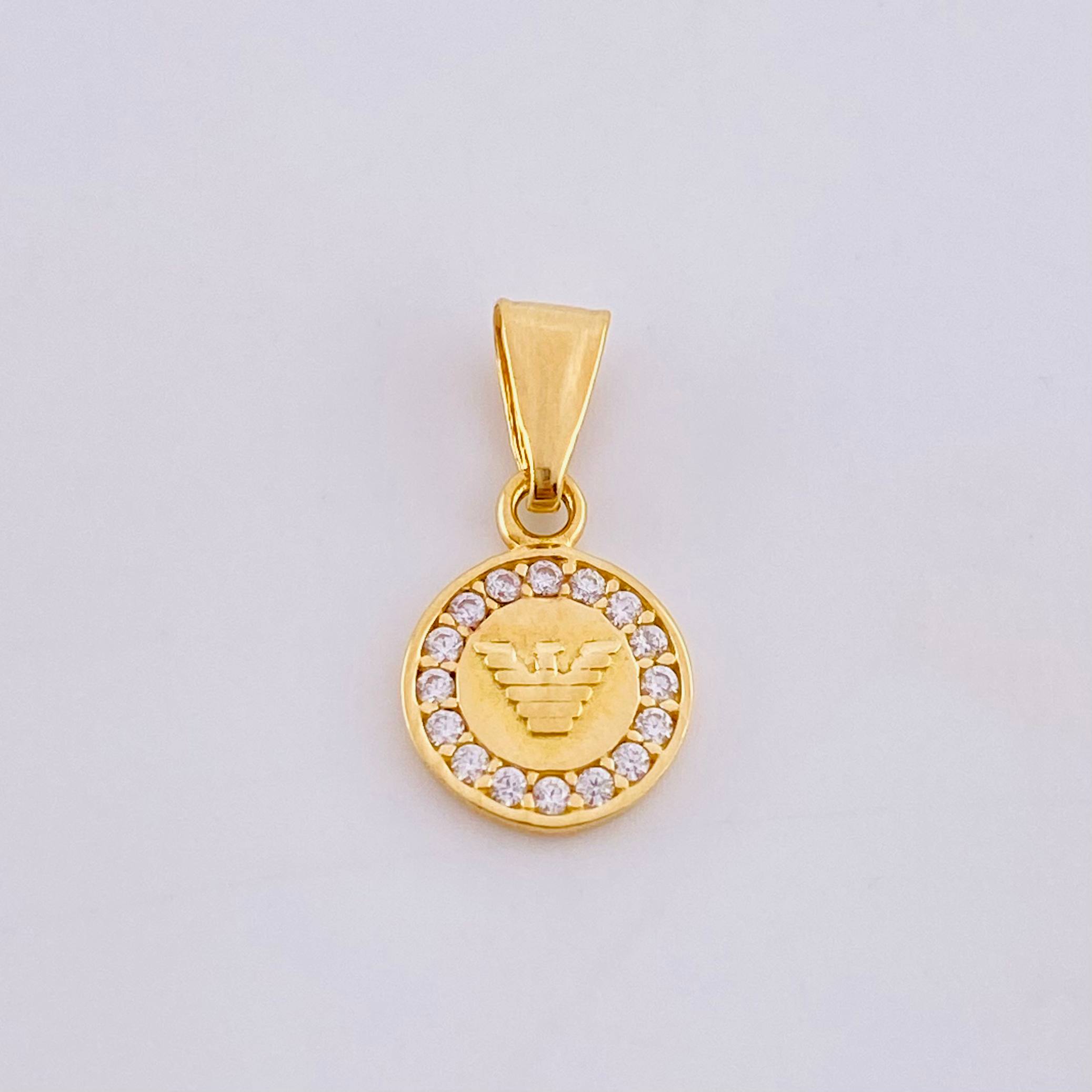 Dije Aguila Rayada 0.6gr / 1.4cm / Circones Blancos Oro Amarillo