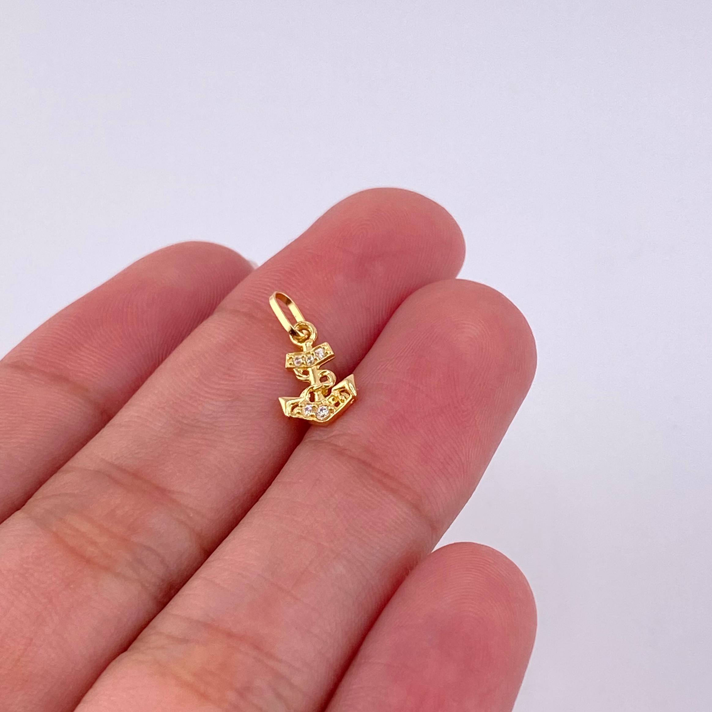 Dije Ancla 0.4gr / 1.5cm / Oro Amarillo 18K