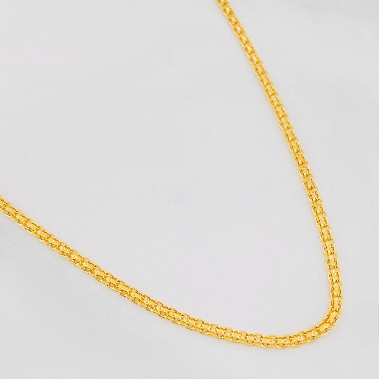 Cadena China 2.75g / 50cm / 1.9mm Oro Amarillo 18K