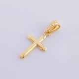 Dije Cruz Puntas Planas 0.45 g / 2.4 cm Oro Amarillo 18K