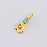Dije Flor Esmeralda 6pts 0.35g / 1.5cm Oro Amarillo 18K