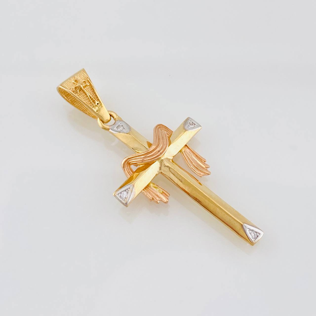 Dije Cruz 2.1g / 4cm Tres Oros 18K