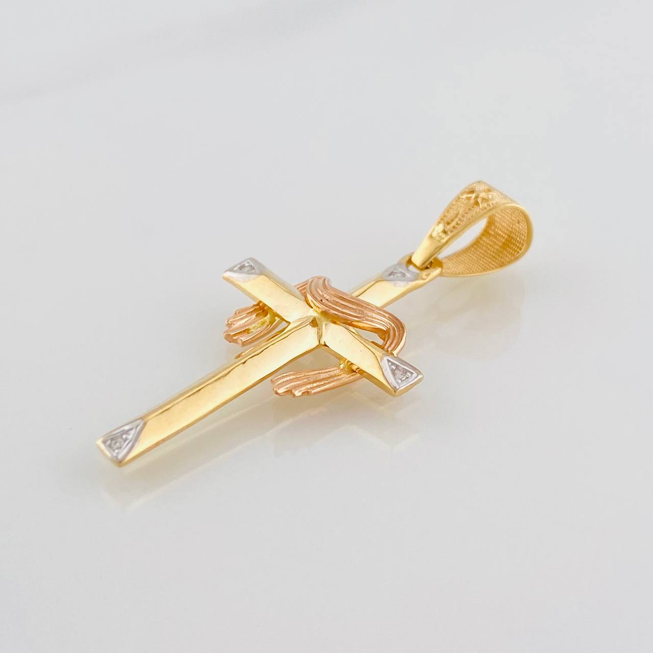 Dije Cruz 2.1g / 4cm Tres Oros 18K