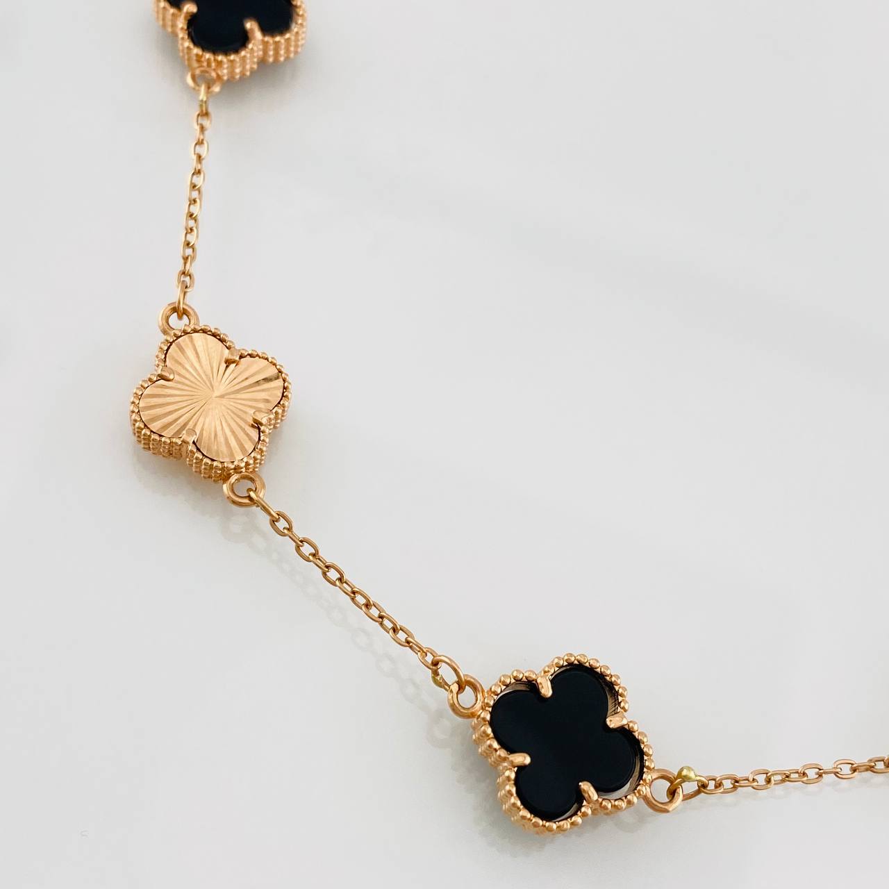 Pulso Trebol 7g / 21.5cm / 1.15mm Oro Rosa 18K