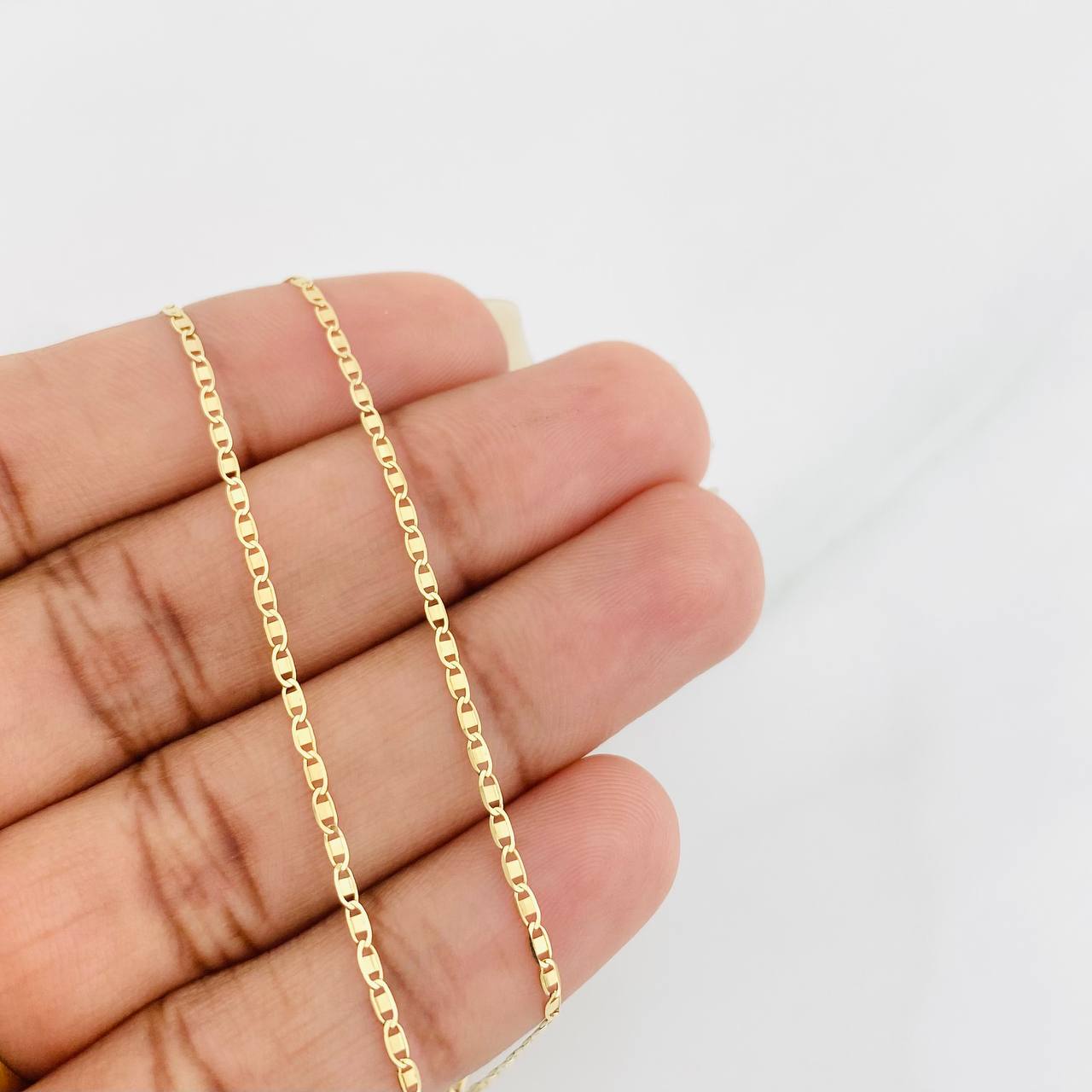 Cadena Escalera Plana 1.55g / 45cm / 1.4mm Oro Amarillo 18K