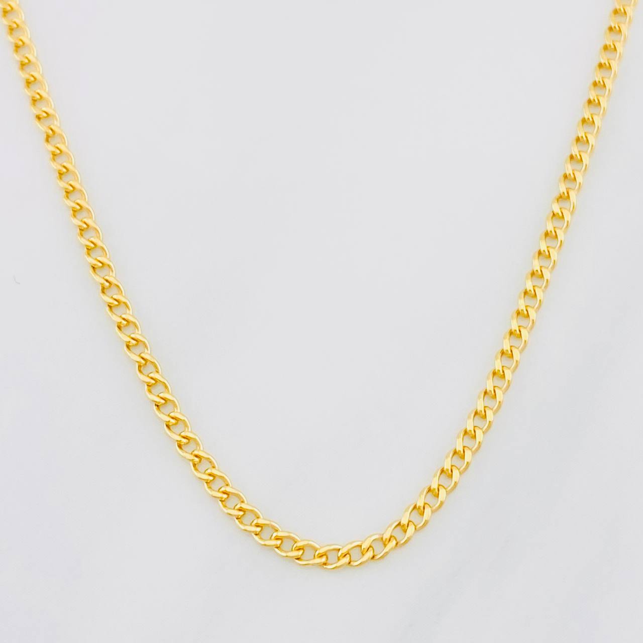 Cadena Cubana 1.7g / 45cm / 1.93mm Oro Amarillo 18K