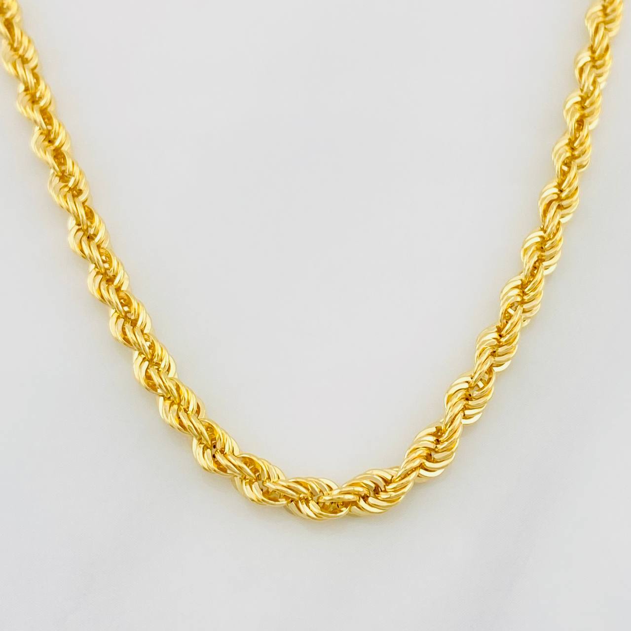 Cadena Lazo 8.4g / 65cm / 3.7mm Oro Amarillo 18K