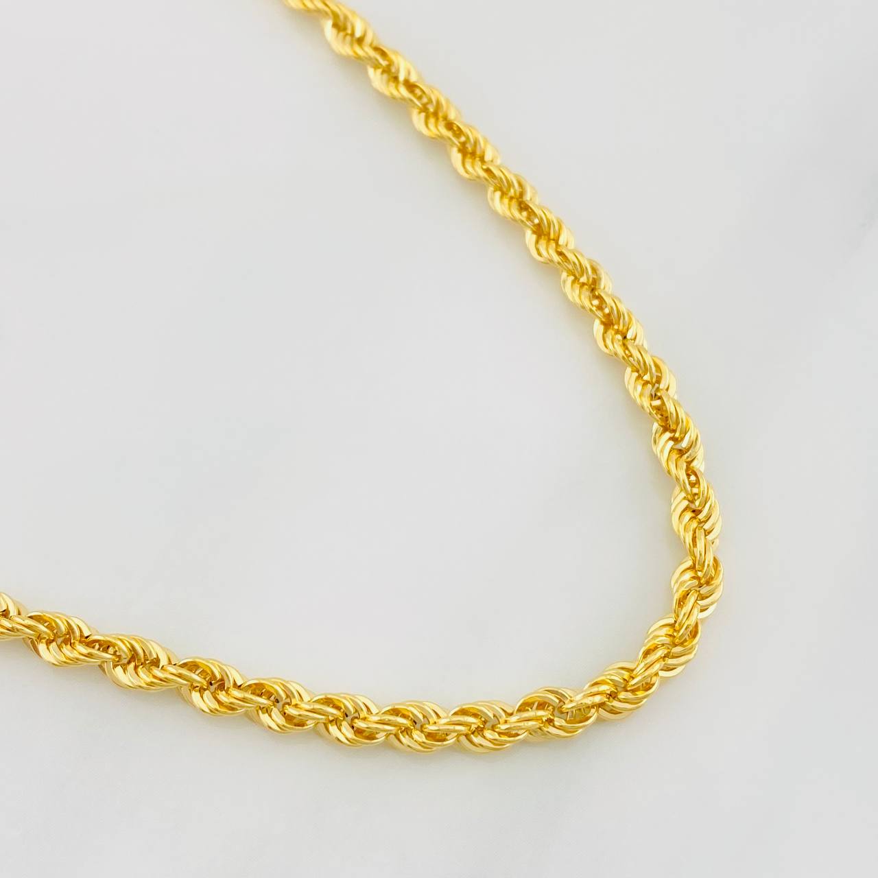 Cadena Lazo 8.4g / 65cm / 3.7mm Oro Amarillo 18K