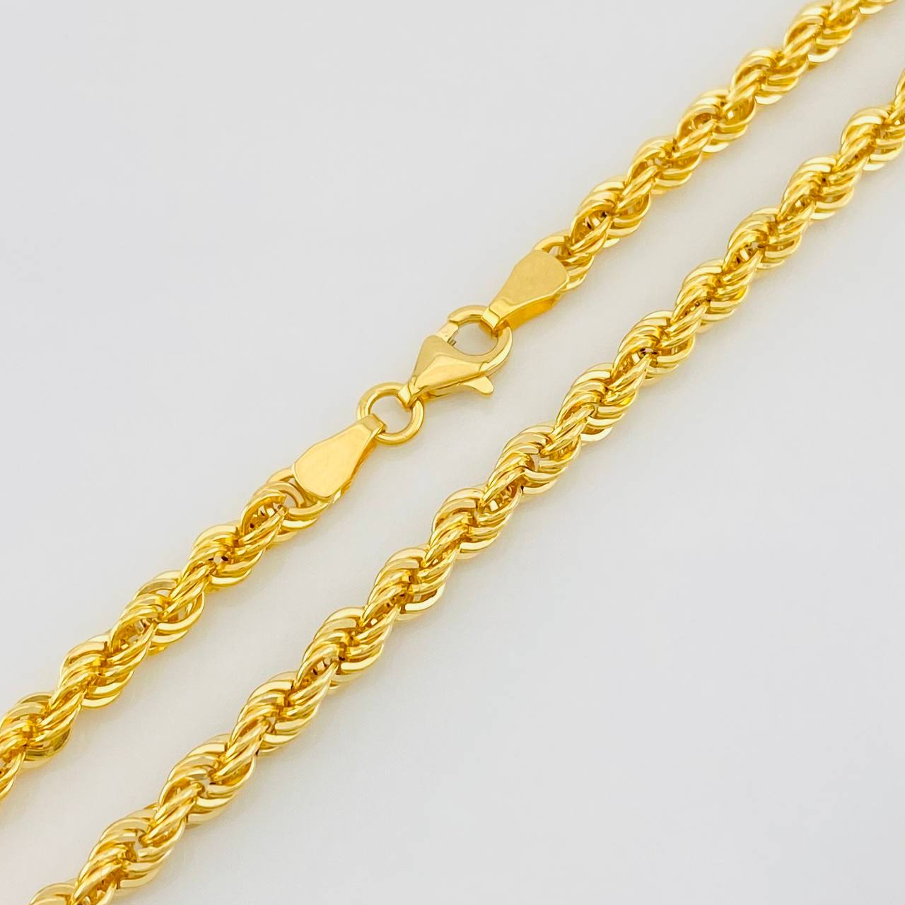Cadena Lazo 8.4g / 65cm / 3.7mm Oro Amarillo 18K