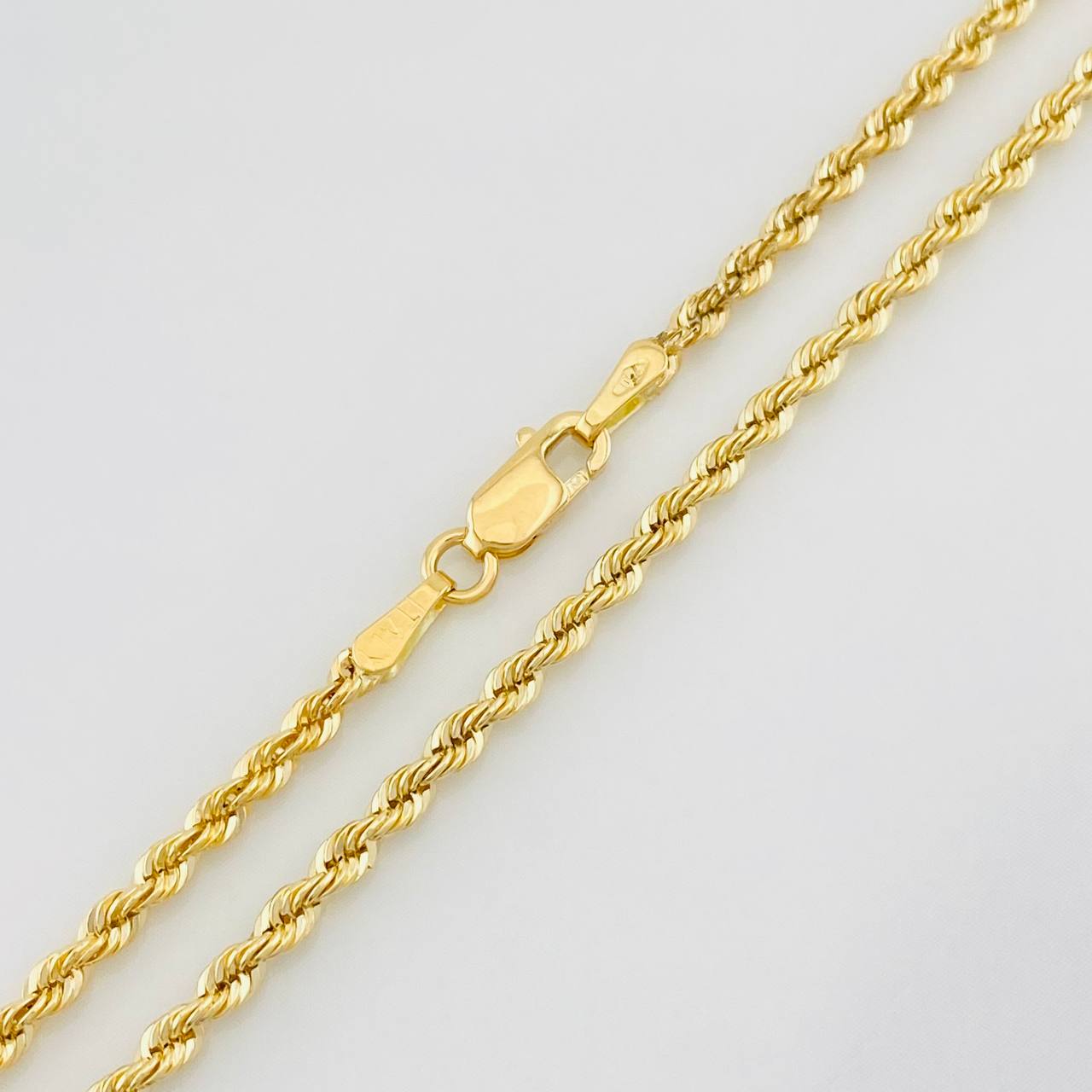 Cadena Lazo 3.75g / 60cm / 2.2mm Oro Amarillo 18K