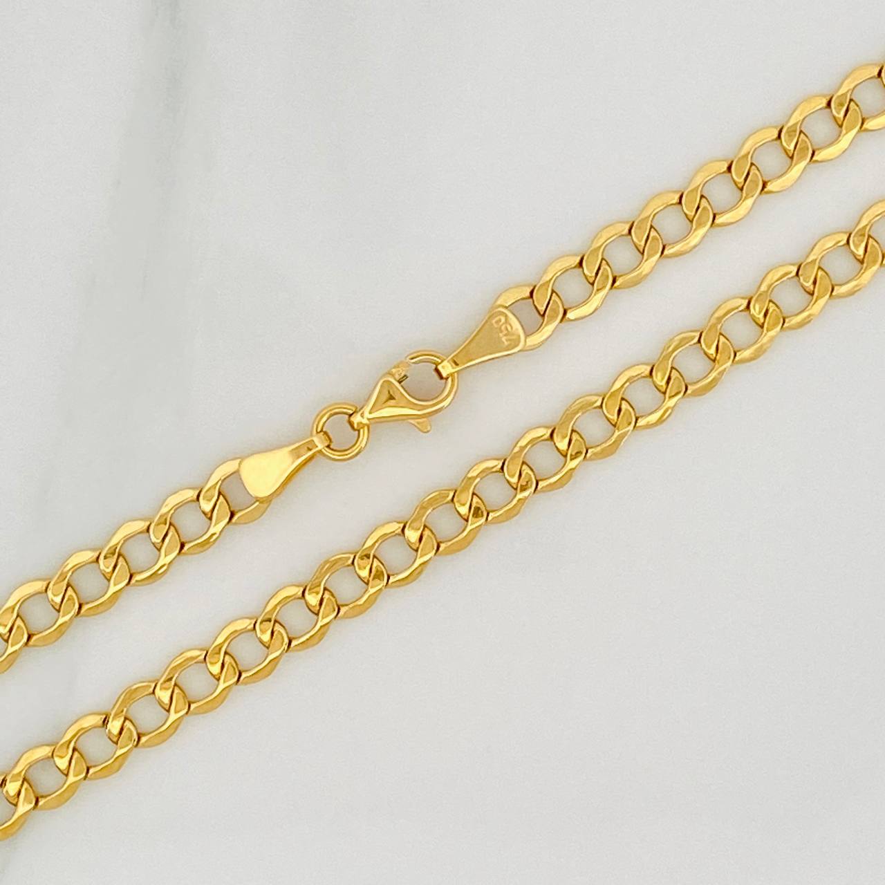 Cadena Cubana 9.65gr / 65cm / 3.9mm Oro Amarillo +1 18K &