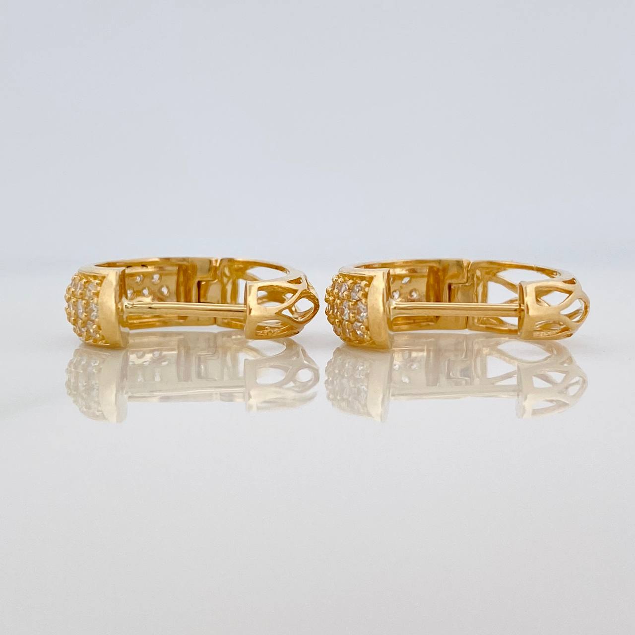 Candongas Triple Carril 3.95gr / 1.5cm / Oro Amarillo 18K %