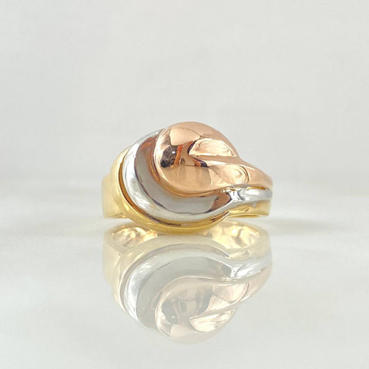 Anillo Triple Olas 4.4gr / T6 3/4 / Liso Tres Oros 18K ©