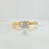 Anillo Solitario Cetro Punteado 2.1gr / T7 1/2 / Circones Blancos Oro Amarillo 18K ©