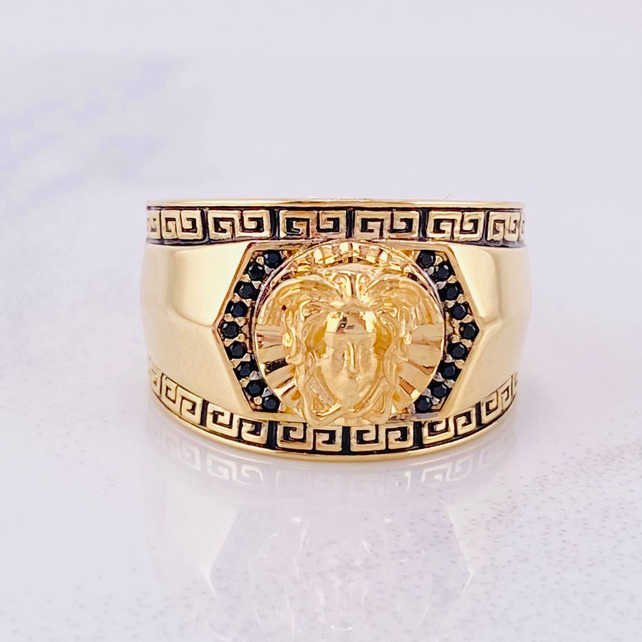Anillo Tribal Medusa 9.3g / T10 3/4 Oro Amarillo 18K
