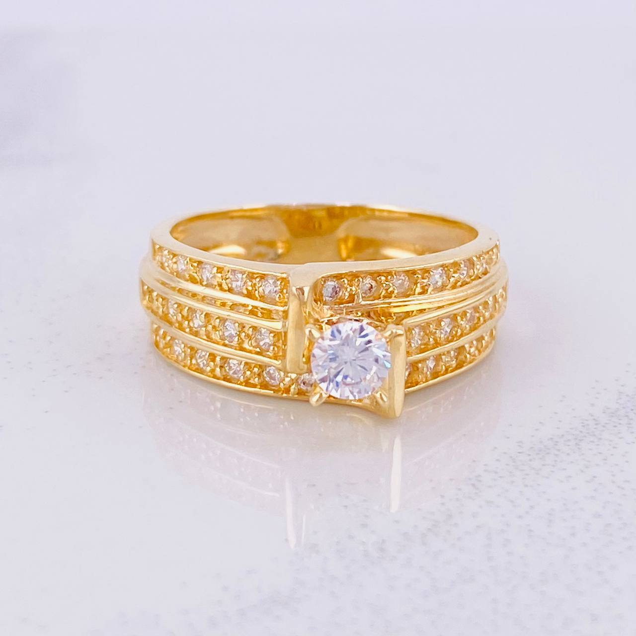 Anillo Tres Carriles Tupidos 5g / T7 Oro Amarillo 18K