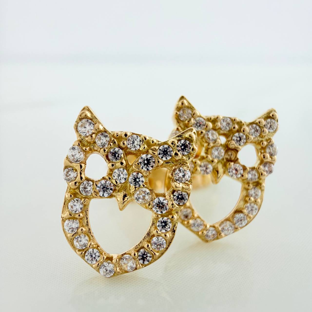 Topos Silueta Buho 1.8gr / 9.95mm Oro Amarillo 18K %
