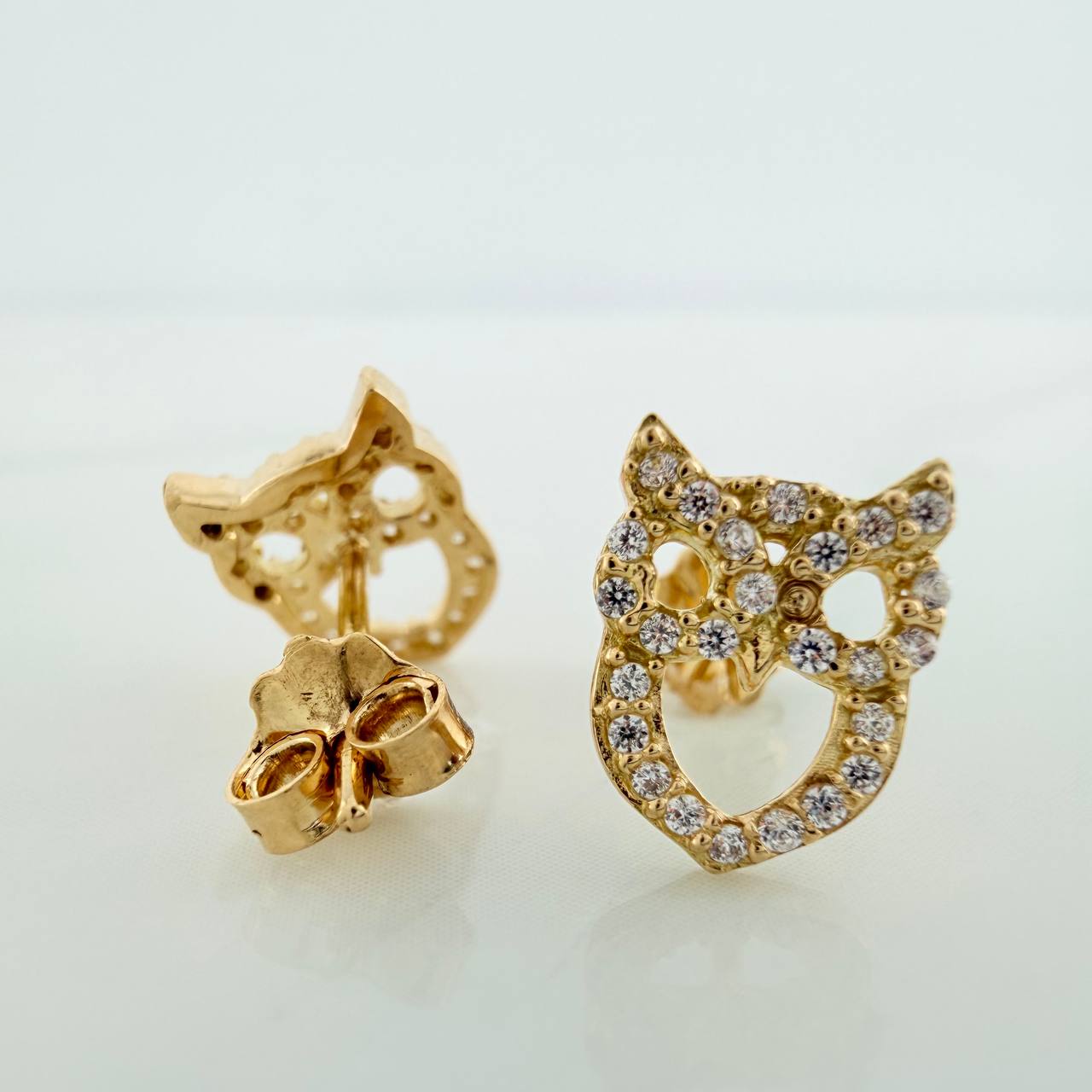 Topos Silueta Buho 1.75gr / 9.95mm Oro Amarillo 18K %