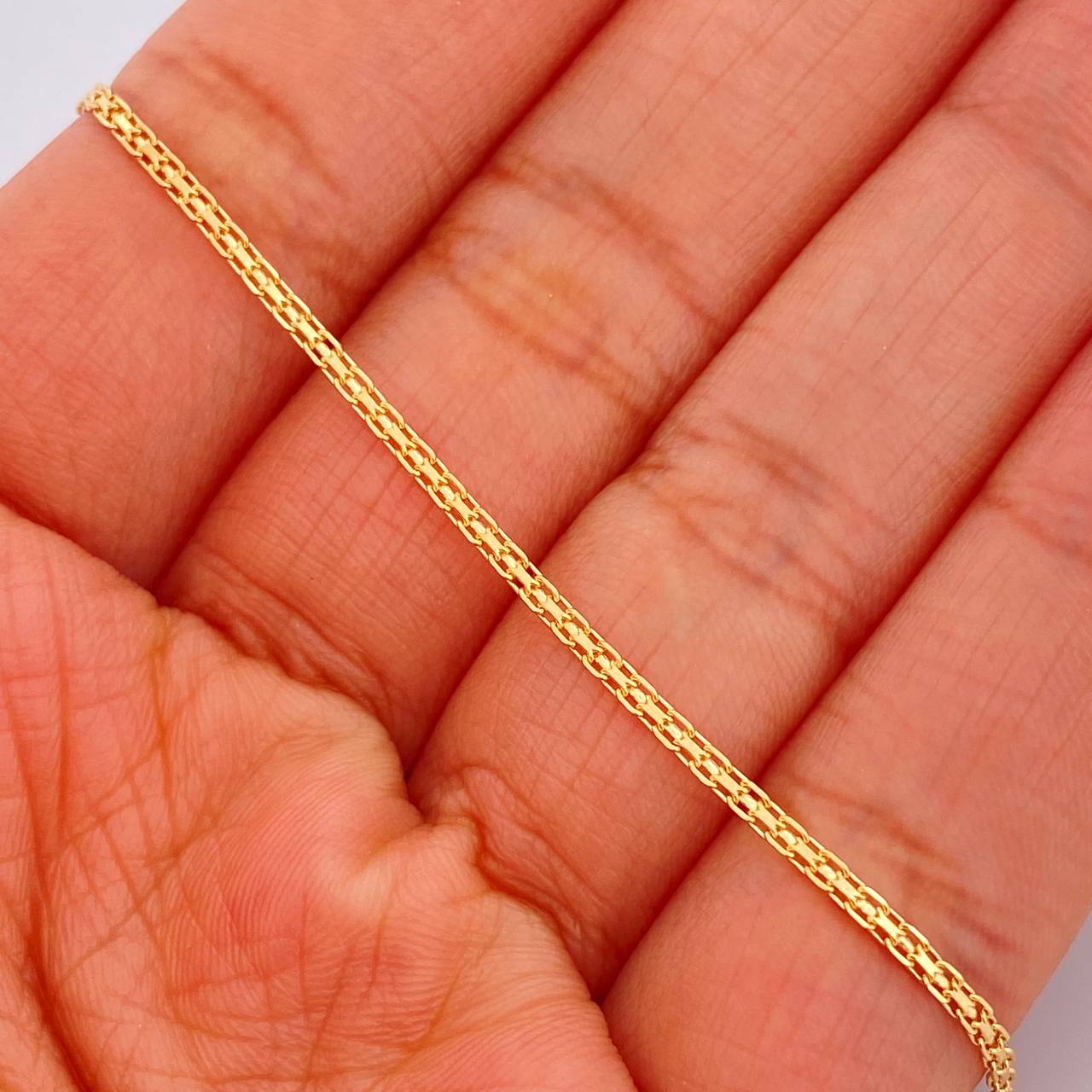 Pulso China 1.9gr / 19cm / 2mm Oro Amarillo +1 18K &