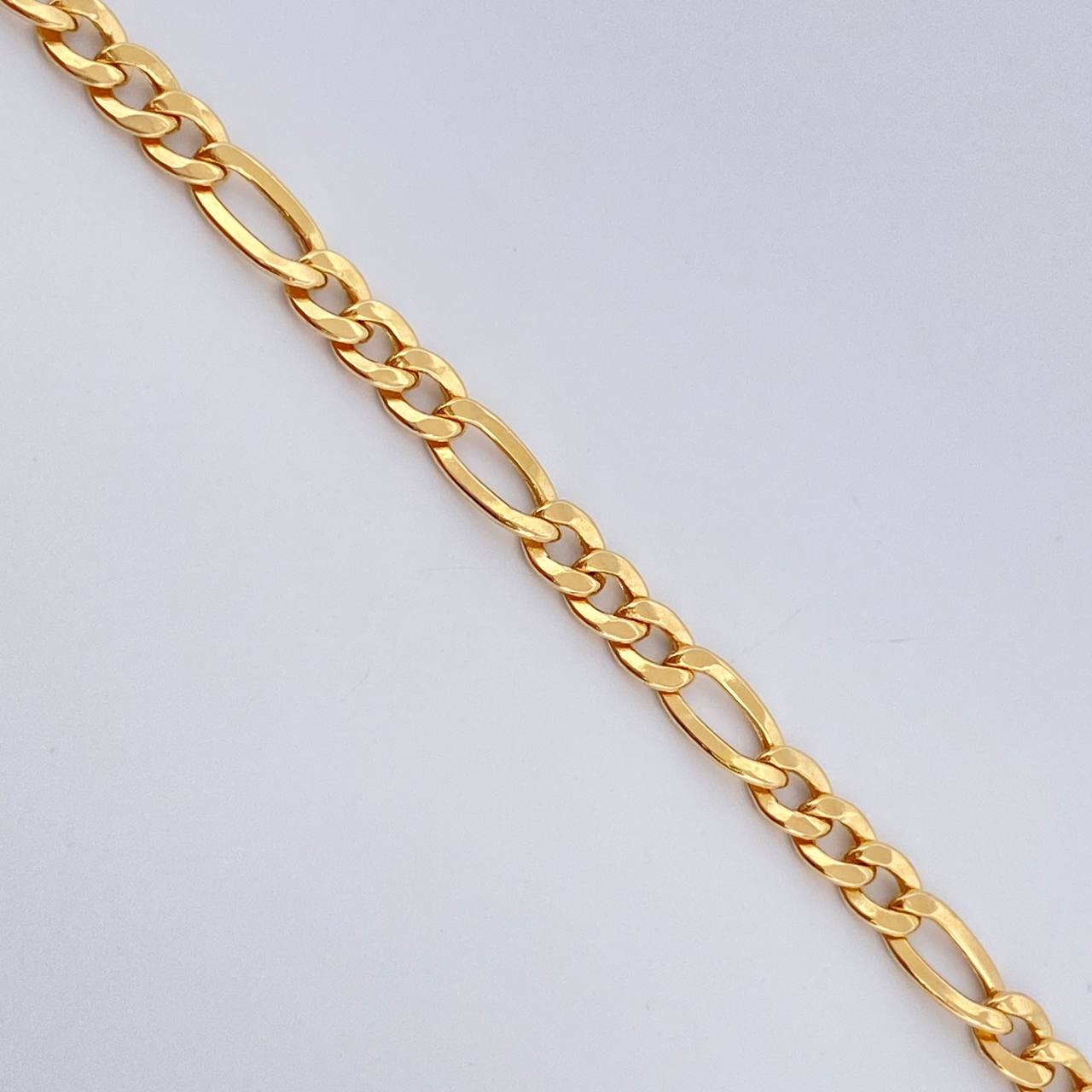 Pulso Figaro 0.7gr / 18.8cm / 2mm Oro Amarillo +1 18K &