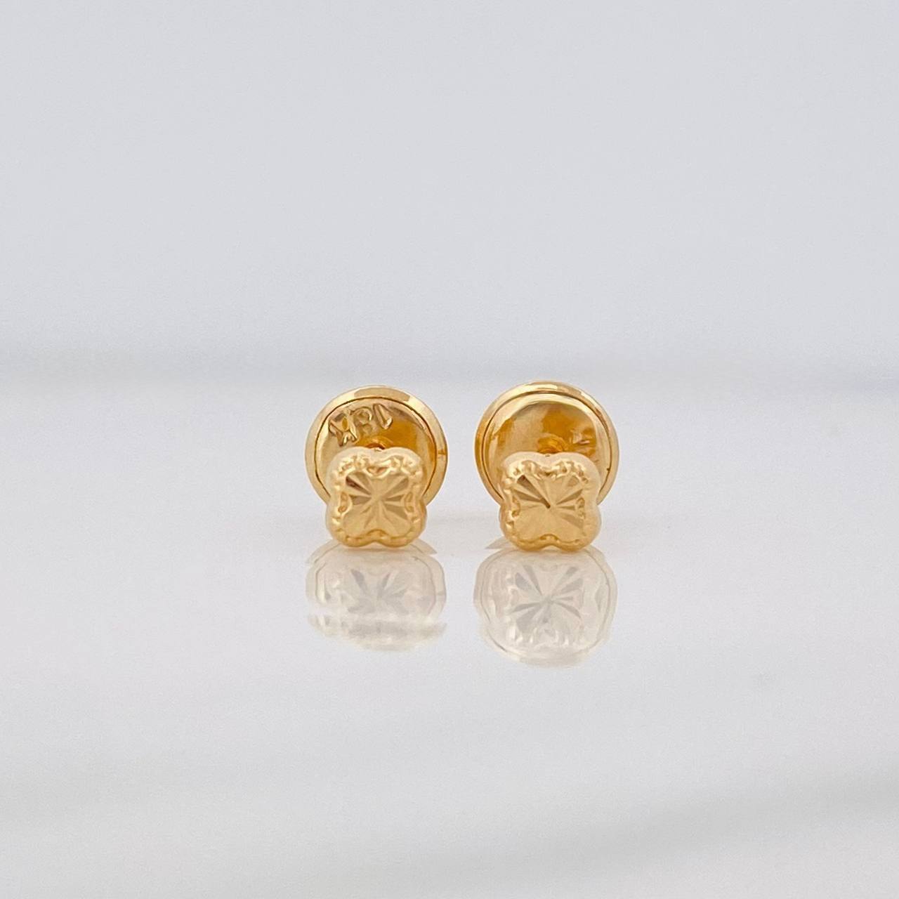 Topos Trebol Diamantado 0.4g / 3.4mm Oro Amarillo 18K