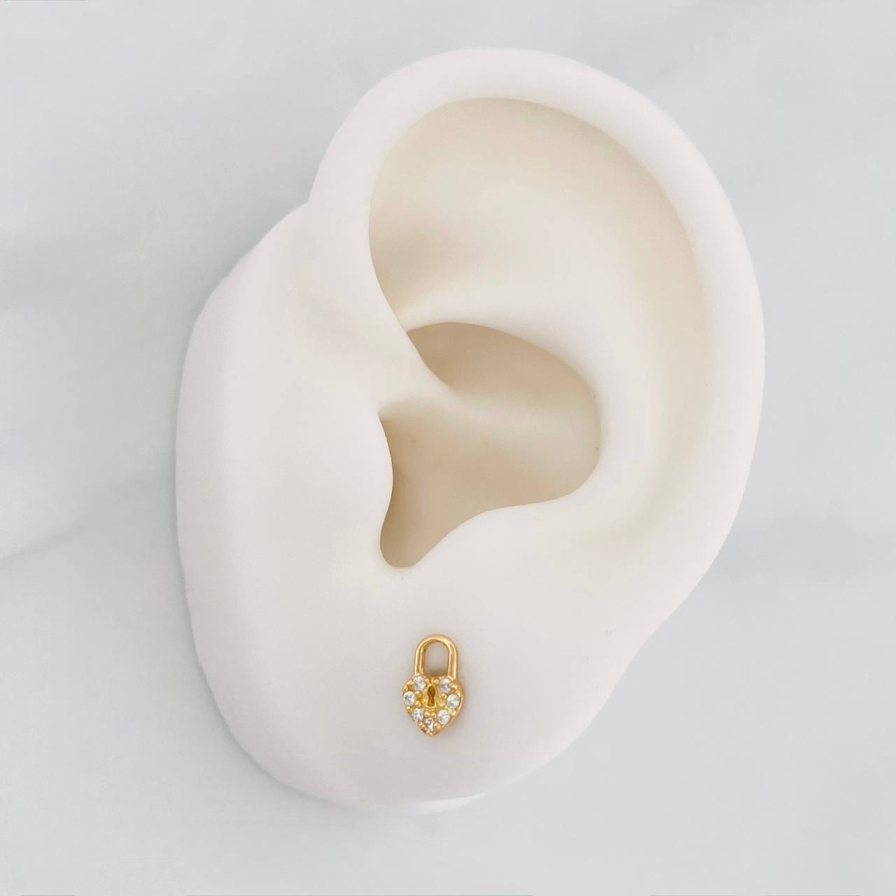 Topos Candado Corazon 0.7g / 4.62mm Oro Amarillo 18K