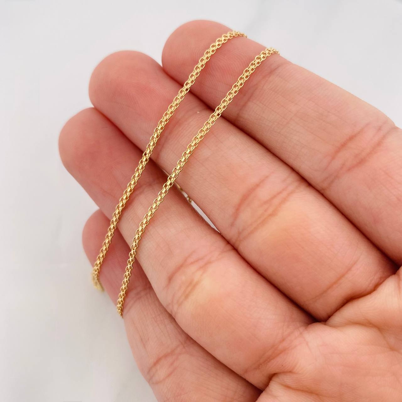 Cadena China 2.8g / 50cm / 1.4mm Oro Amarillo 18K