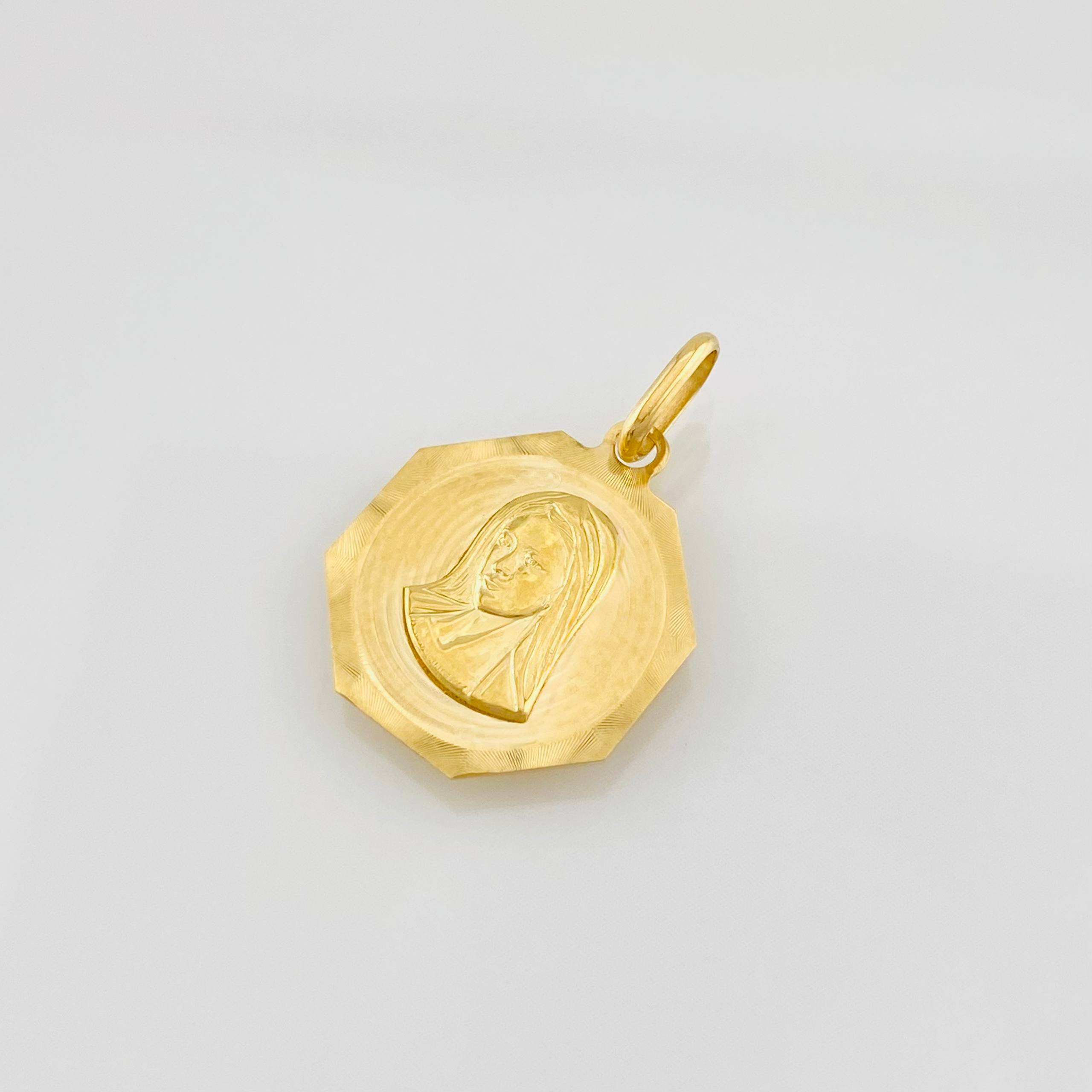 Dije Virgen María 1g / 2cm Oro Amarillo 18K