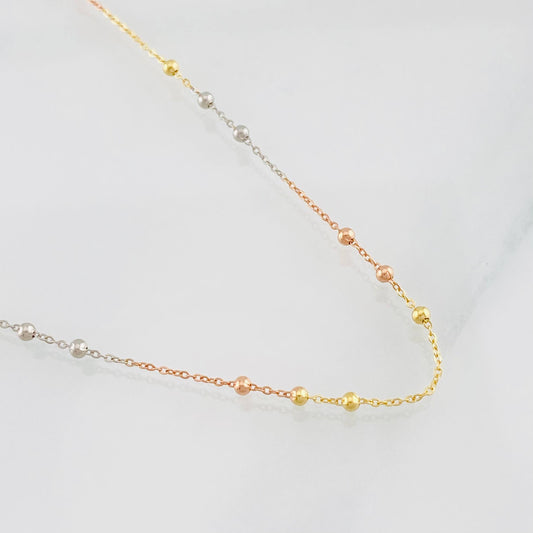 Cadena Aro Seguido 1.9g / 50cm / 0.8mm Tres Oros 18K