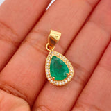 Dije Gota Esmeralda 2.4gr / 2.4cm / Oro Amarillo18K %
