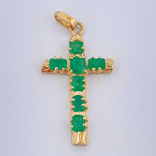 Dije Cruz Tronco Esmeralda 4.2gr / 4.2cm / Oro Amarillo18K %